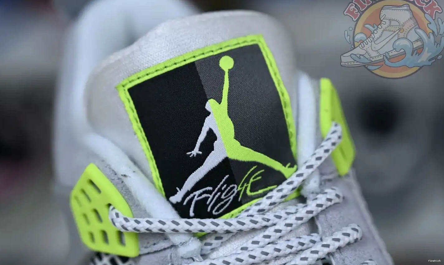 Jordan se'95neon retro Jordan Air 4 0420
